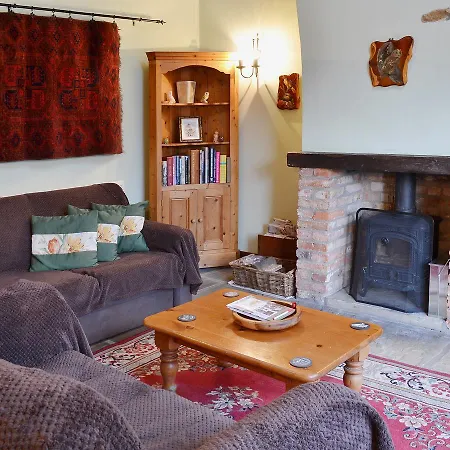 The Owlery Tatil Evi